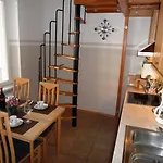 Diana - 100 M Zum Apartament *