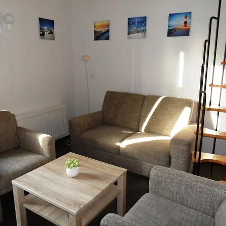 Appartement Diana - 100 M Zum