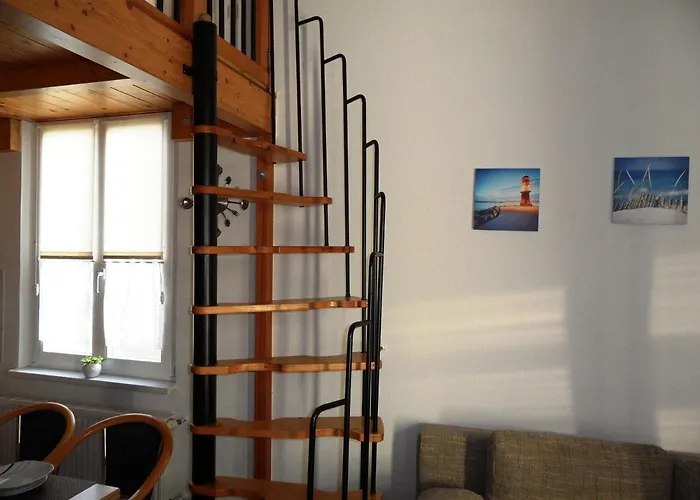 아파트 Diana - 100 M Zum