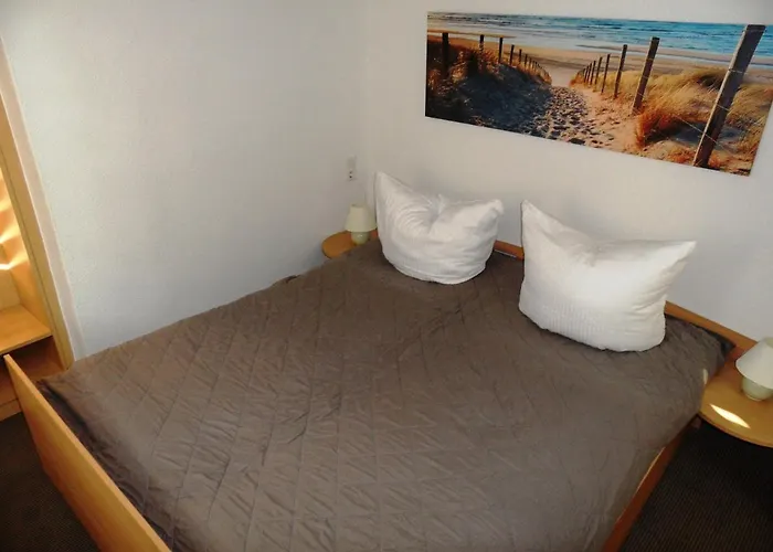 Diana - 100 M Zum 아파트 *