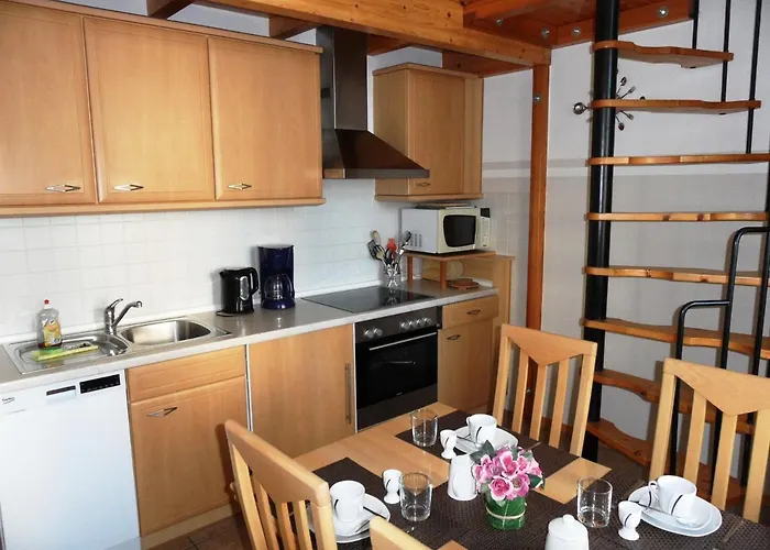 Diana - 100 M Zum * 제바트헤링스도르프